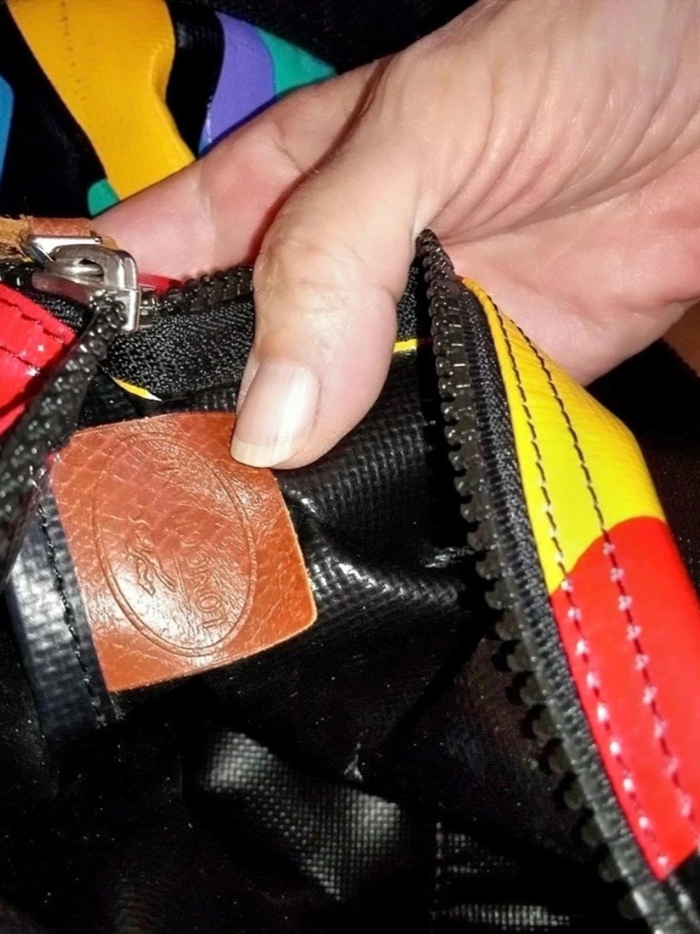 Longchamp x André Le Pliage Travel Bag Red & Black Limited Edition - Picture 7 of 13
